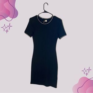 black tight fitted H&M dress